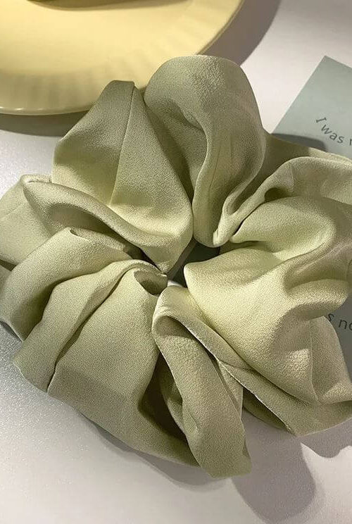 Glamour Scrunchie Frühlingsgrün