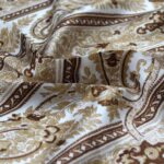 Goldbrauner Hijab