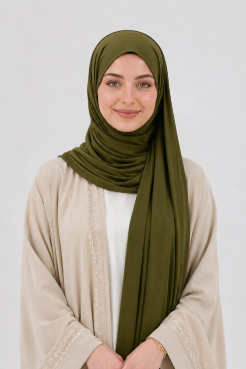 Premium Jersey Hijab in Khaki – locker gebunden im Alltagslook
