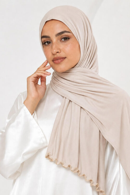 Jersey Line Hijab in Cream – Alltags-Basic