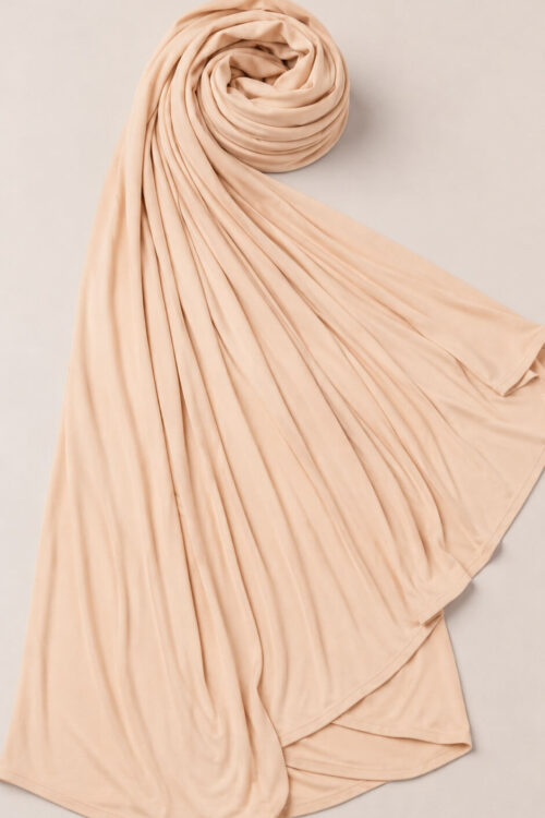 Beiges Liquid Jersey Kopftuch Sand Beige Detailaufnahme