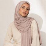 Liquid Jersey Hijab in Rosé – romantischer Frühlingslook